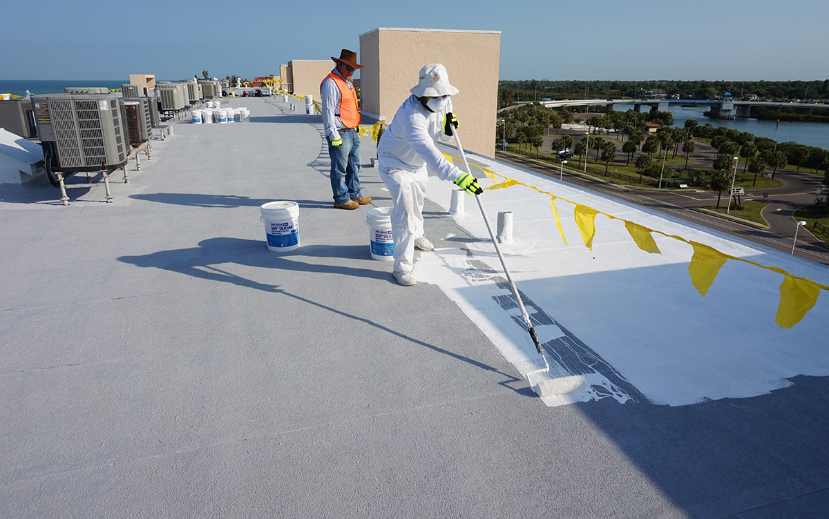 Tampa_0000_In-Progress-1-guy-with-safety-monitor-2